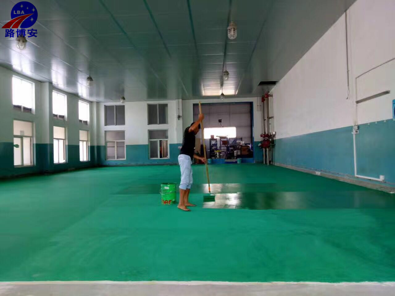 水性無(wú)機(jī)硅彩地坪